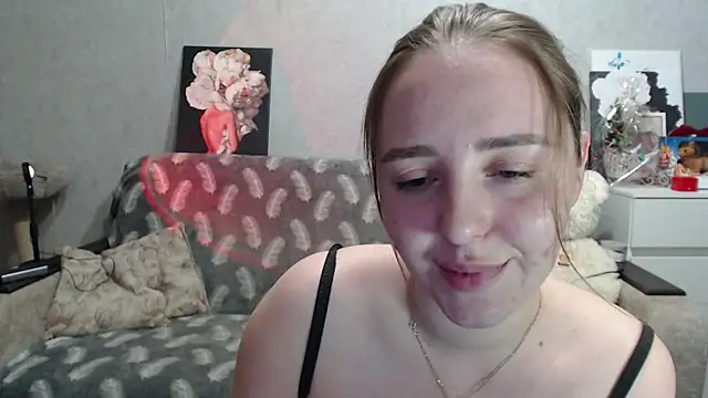 reyleys - Reyleys's free webcam - UK Sex Cams