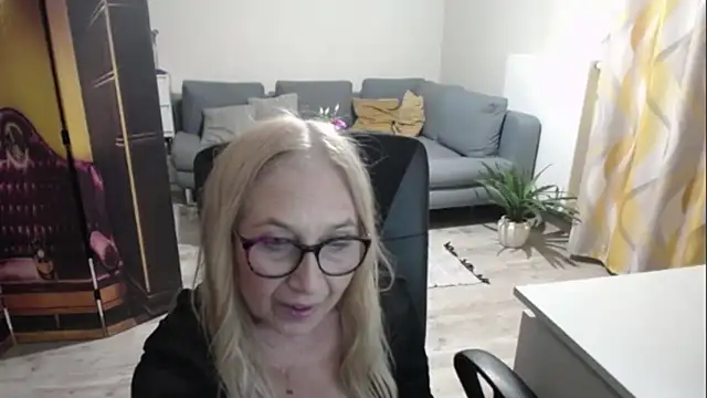 sofia_xkiss live sex cam