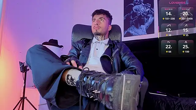 JuanCamiilo_66 live sex cam