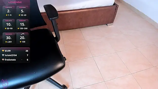 isabellaajoness - IsabellaaJoness's free webcam