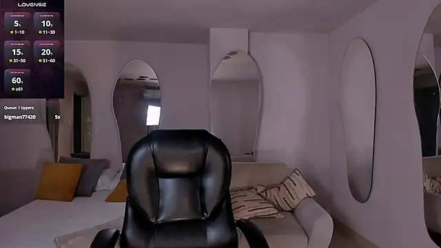 bellathompsonx - BellaThompsonX's free webcam