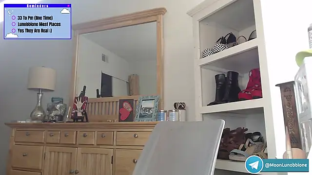 lunobbione - Lunobbione's free webcam