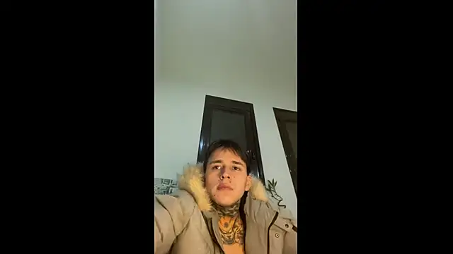 colombian20cm - COLOMBIAN20CM's free webcam - UK Sex Cams