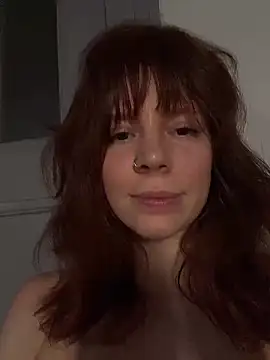 oopsfoxy (F young) - ♥️ Completely naked