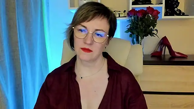 feliziaDesire live sex cam