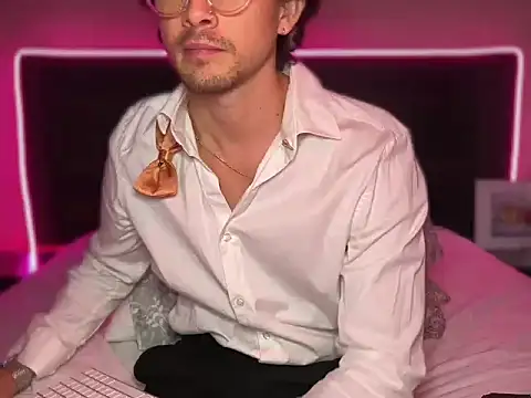 mcklister_kinky_feets (M young) - CUM AT GOAL