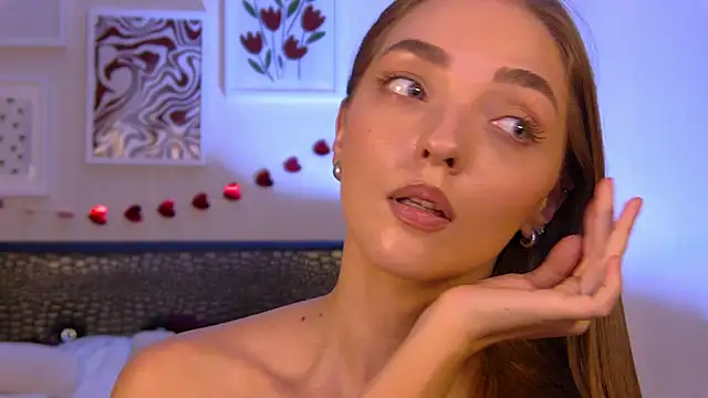 virginiecruz - VirginieCruz's free webcam - UK Sex Cams