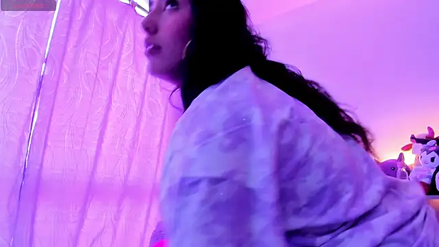 my_aleja_ (F young) - inside blug blug  in ass