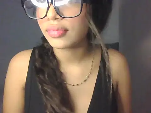 victoriaskinny - VictoriaSkinny's free webcam - UK Sex Cams