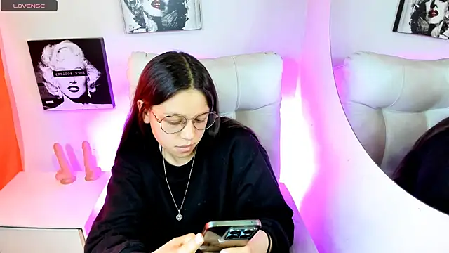 samantharoldaan - SamanthaRoldaan's free webcam - UK Sex Cams