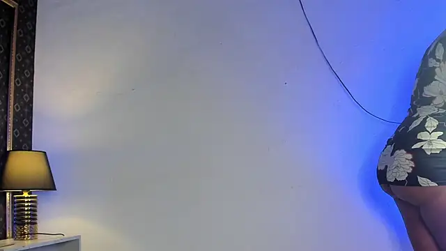 phanterboss (F young) - Clap Clap with my big ass