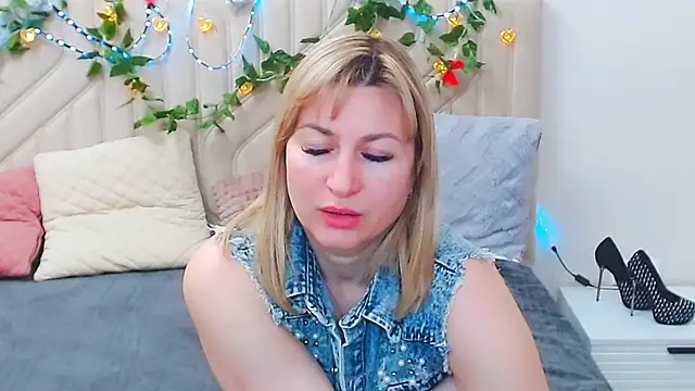 incredible_ariela - Incredible_Ariela's free webcam - UK Sex Cams