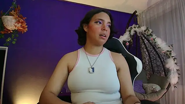 emmapark_ - Emmapark_'s free webcam - UK Sex Cams