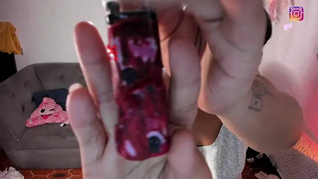 kuutar - Kuutar's free webcam - UK Sex Cams