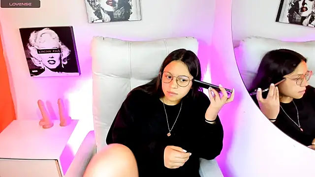 samantharoldaan - SamanthaRoldaan's free webcam - UK Sex Cams