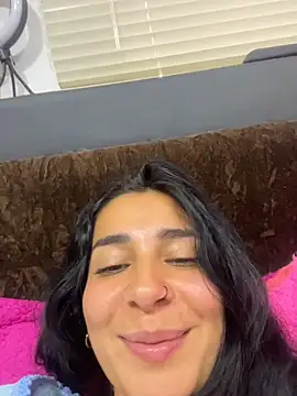 meganmilk1 (F young) - dildo in ass