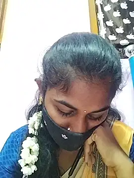 Tamil_Hot_RoyalQ... Live Webcam on Stripchat