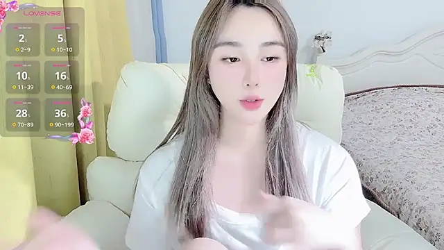 美女Caitlyn__在线直播