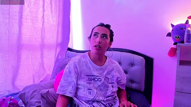 my_aleja_ - My_aleja_'s free webcam - UK Sex Cams