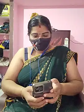 tamil_lathikaaa (F milf) - Frnd request  upset