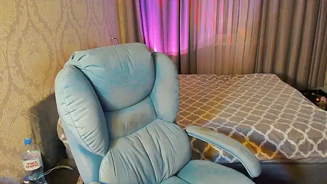 Vladik_b live sex cam