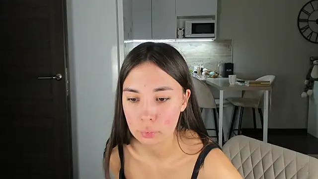 nilliluv - Nilliluv's free webcam - UK Sex Cams