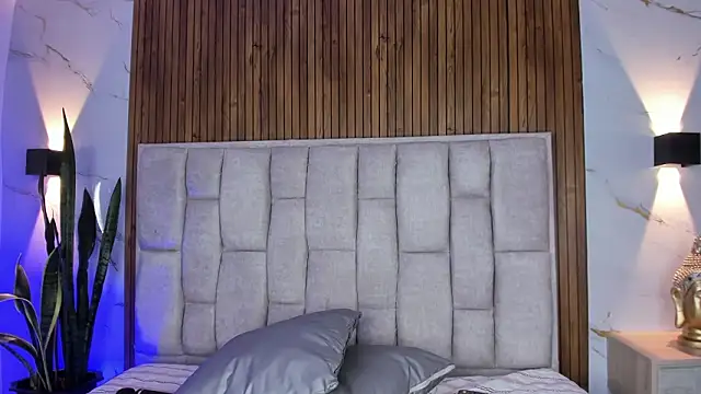 sassha_ferrer - Sassha_ferrer's free webcam - UK Sex Cams