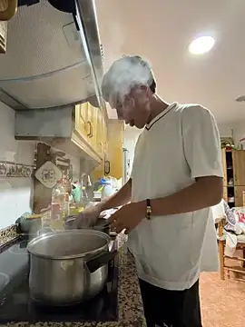 borisito777 (M young) - 300