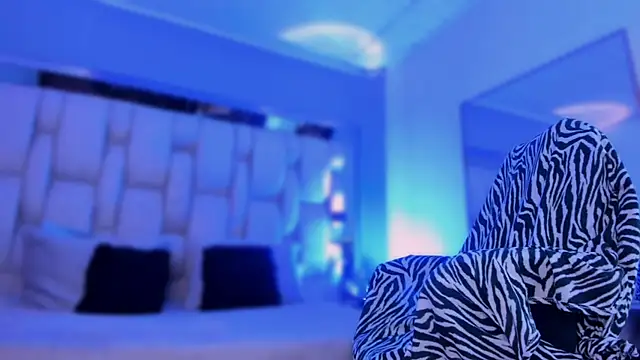 revenmiller_ - Revenmiller_'s free webcam - UK Sex Cams