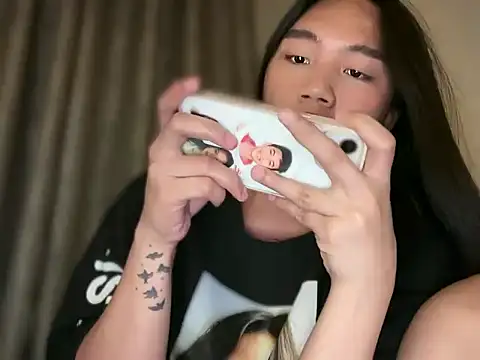 kat_mire - Kat_mire's free webcam