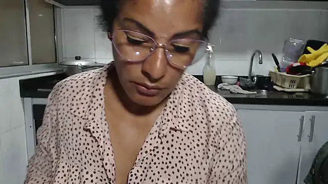 kateleyagrey - Kateleyagrey's free webcam