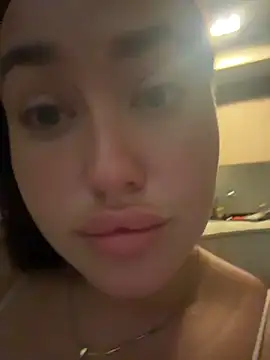 kirasunshine - KiraSunshine's free webcam - UK Sex Cams