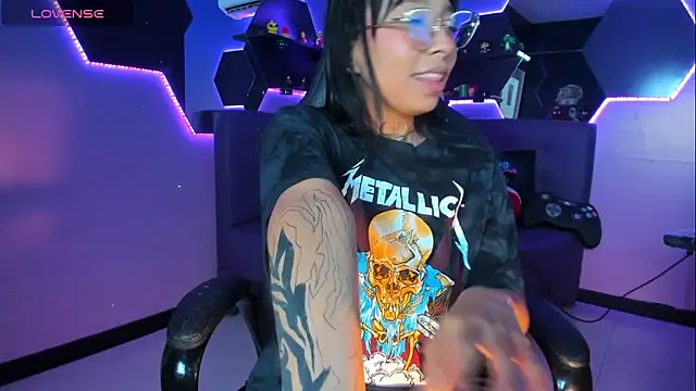 daphneharrison - DaphneHarrison's free webcam