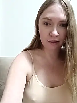 kisavixen - KisaVixen's free webcam