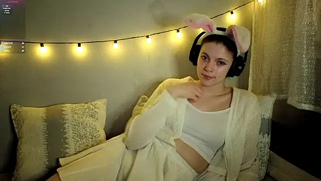 cutieanny - CutieAnny's free webcam