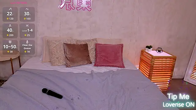 Jane Rayan (JaneRayan)