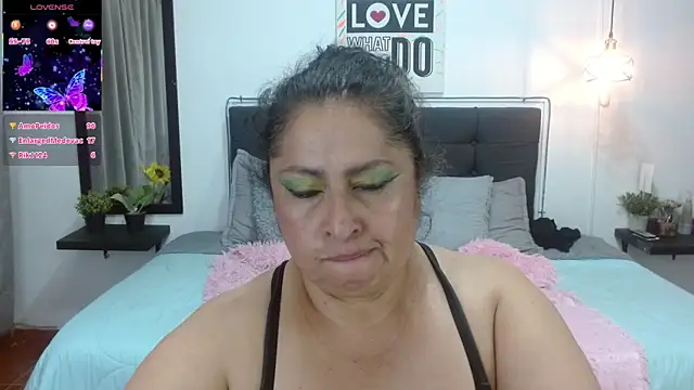 keyla01_ - Keyla01_'s free webcam - UK Sex Cams