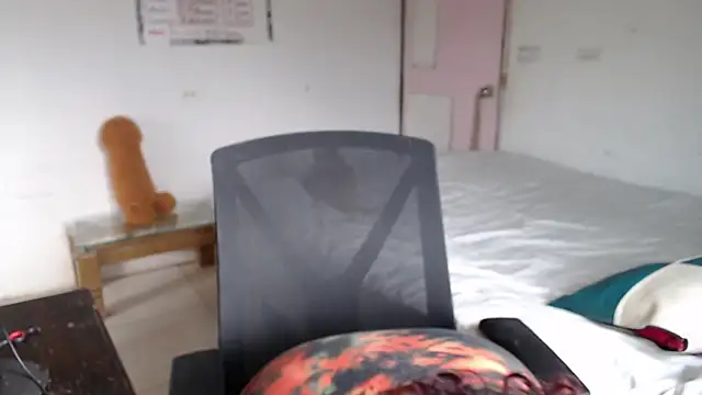 girl_milk2 - Girl_milk2's free webcam - UK Sex Cams