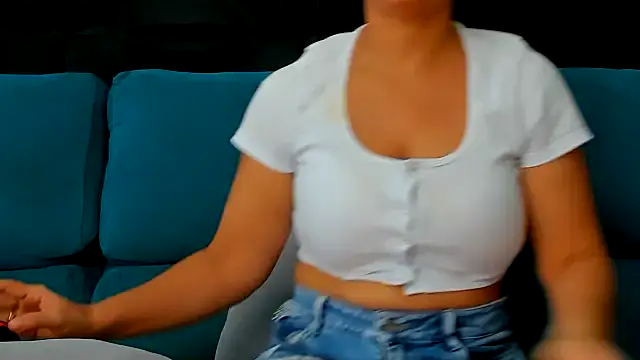 sami_hotie1 - Sami_Hotie1's free webcam