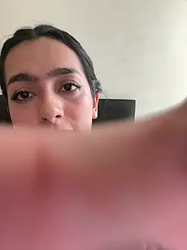 nicollemays (F young) - Sukc dildo 🤩✨