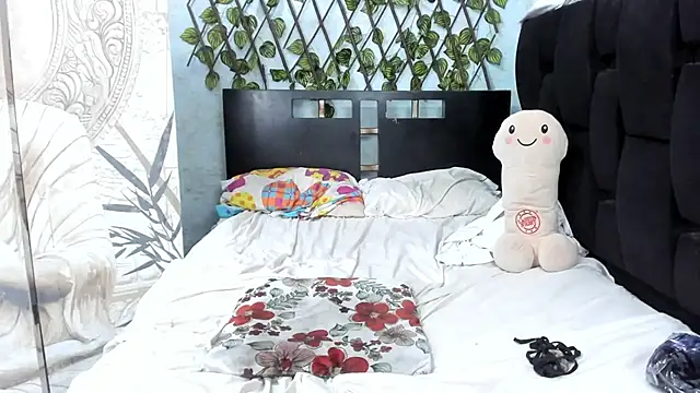 chris_santana - Chris_Santana's free webcam - UK Sex Cams