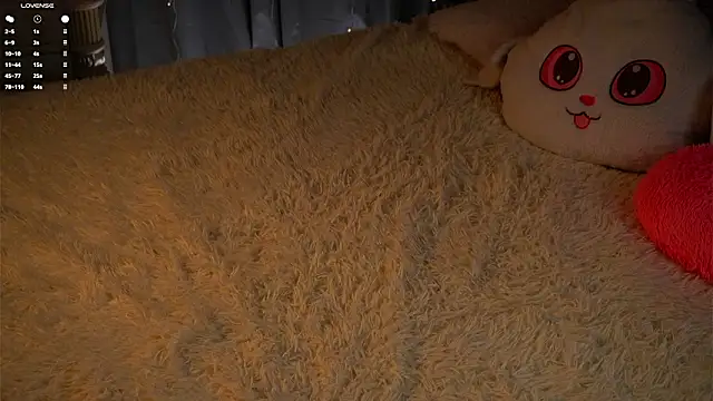 edlinalliston (F teen) - Make my pussy pulsate <3