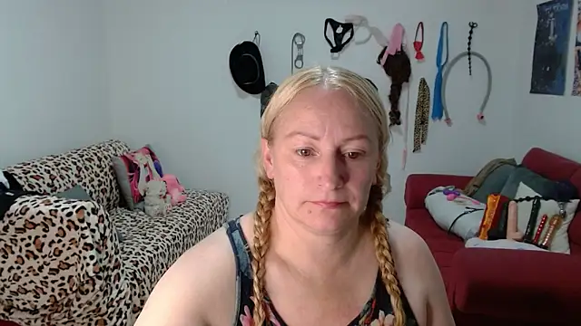 emperabigbootybigass