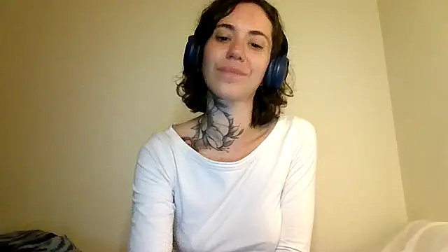 dirty_pink - Dirty_Pink's free webcam - UK Sex Cams