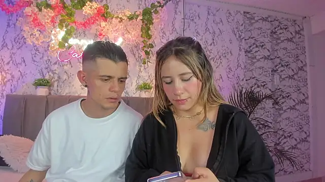 Bonny_and_carrot webcam