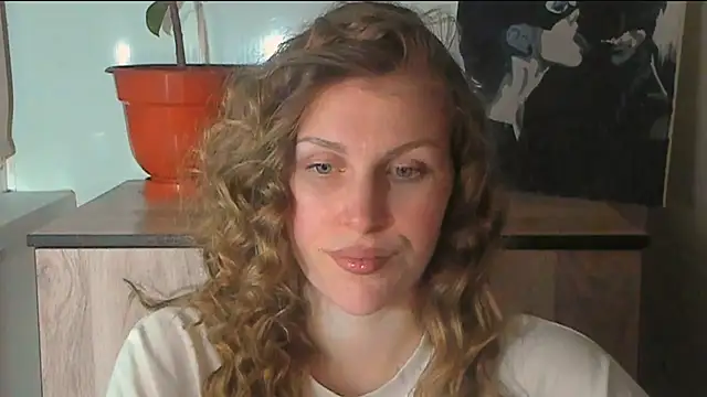 juliamuuun - JuliaMuuun's free webcam - UK Sex Cams