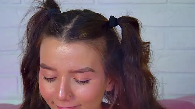 vanessavienne - VanessaVienne's free webcam - UK Sex Cams