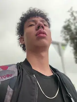 yoursexyjose - Yoursexyjose's free webcam - UK Sex Cams