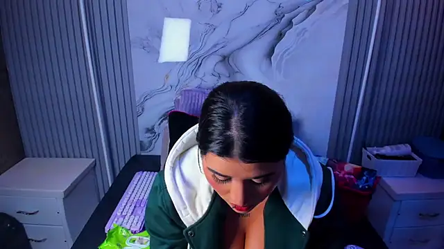 venusowen_ (F teen) - glass dildo in mouth 💦🤤