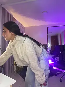 ady_18 (F young) - TOPLES AND OIL BOOBS